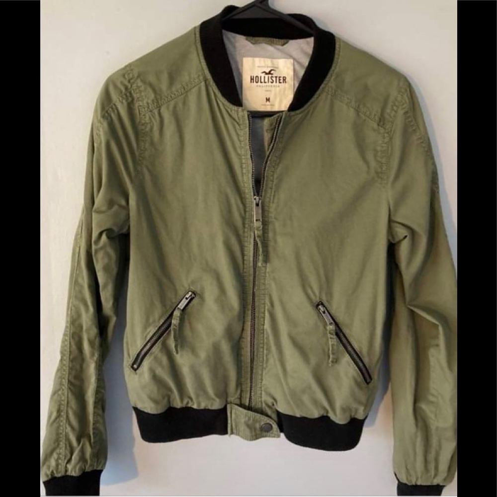 Hollister Army Green Girl’s bomber Jacket